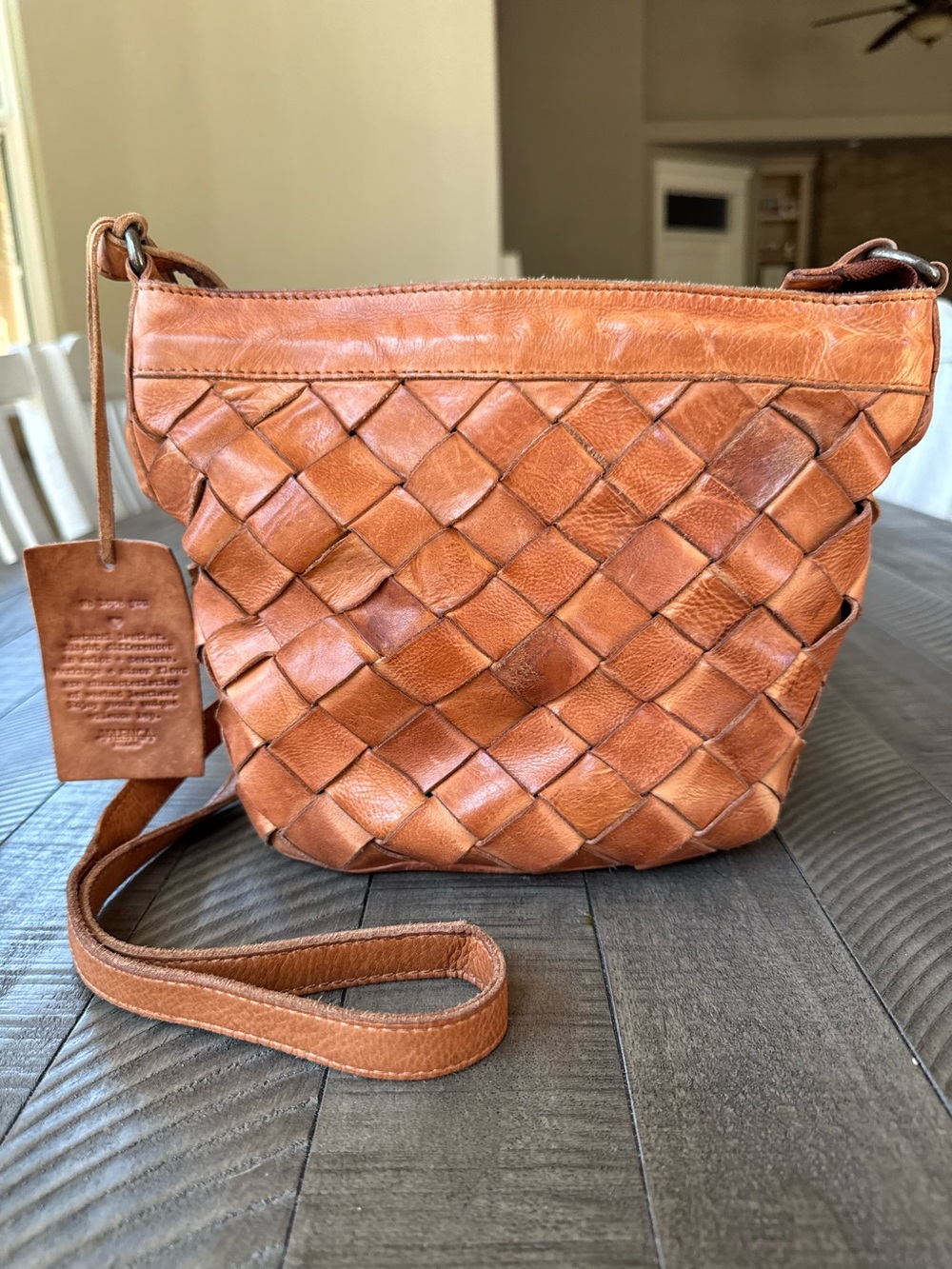 Vilenca Holland Genuine Woven Cognac Leather Crossbody Shoulder Bag/Purse
